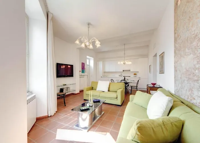 Latinhouse Apartment *